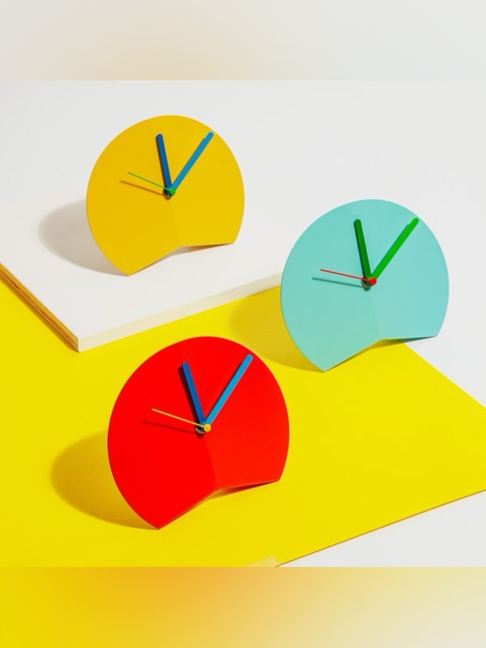 Block Mountain Fold Desk Clock NIB